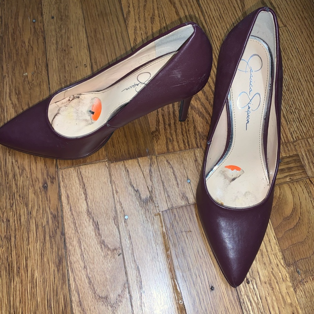 Plum Jessica Simpson platform pointed toe heel